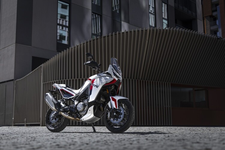 MOTO MORINI X-CAPE 1200