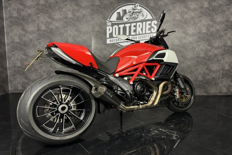 DUCATI DIAVEL