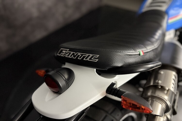 FANTIC CA50 SCRAMBLER