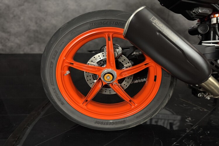 KTM 1290 SUPERDUKE R EVO