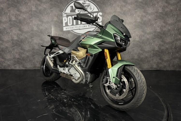 MOTO GUZZI V100 MANDELLO