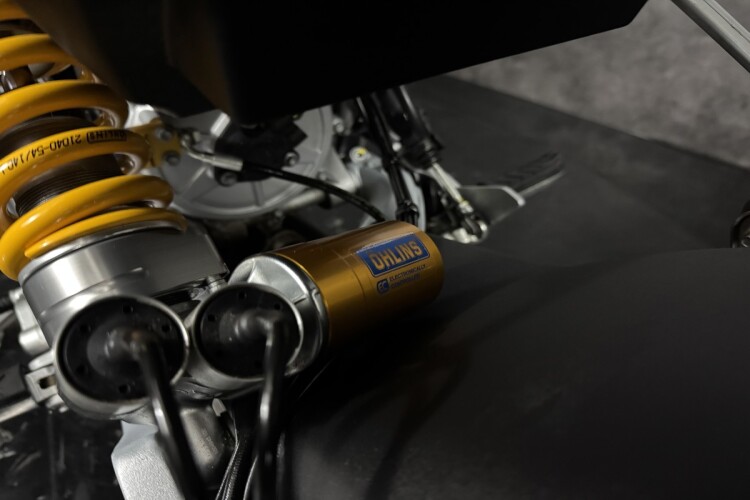 MOTO GUZZI V100 MANDELLO