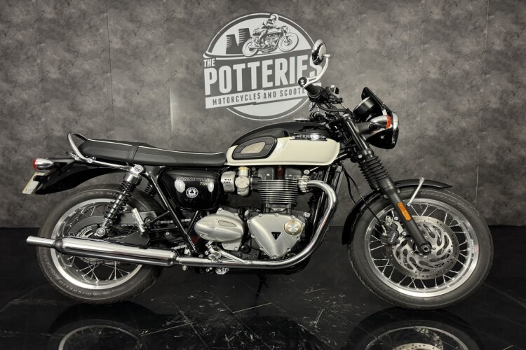 TRIUMPH BONNEVILLE T120
