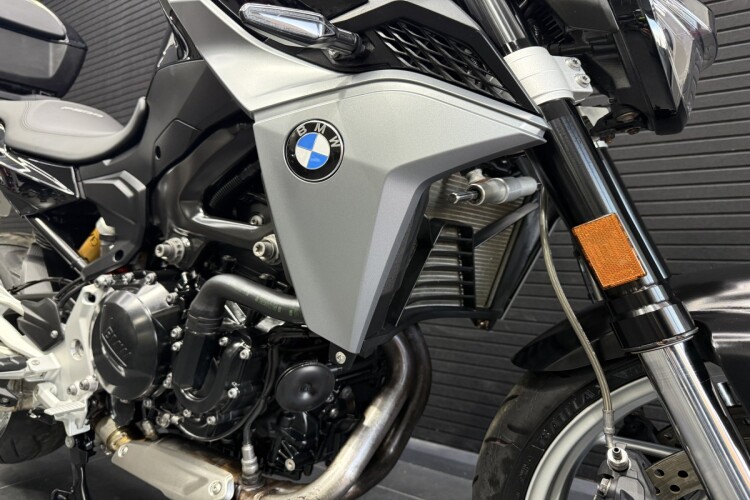 BMW F900R