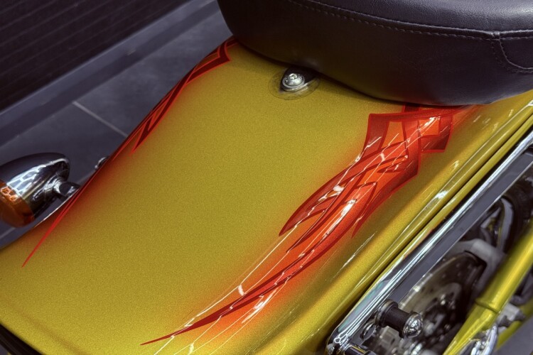 HARLEY-DAVIDSON SOFTAIL
