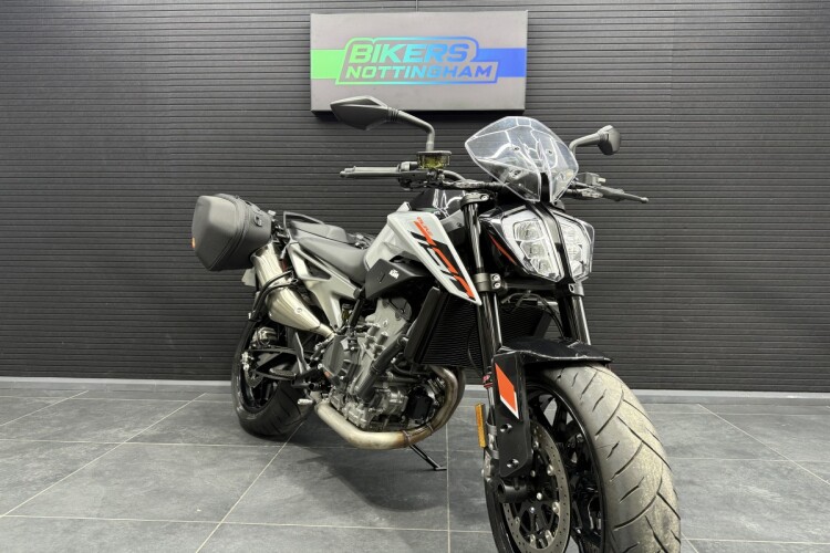 KTM 790 DUKE