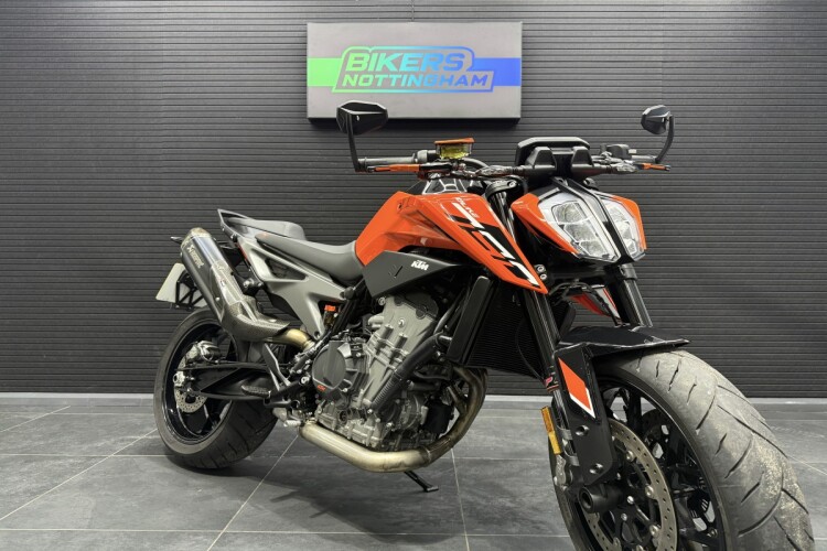 KTM 790 DUKE