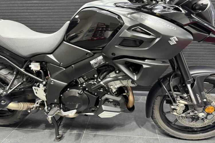SUZUKI V-STROM 1000
