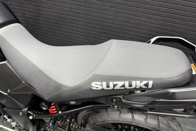 SUZUKI V-STROM 1000