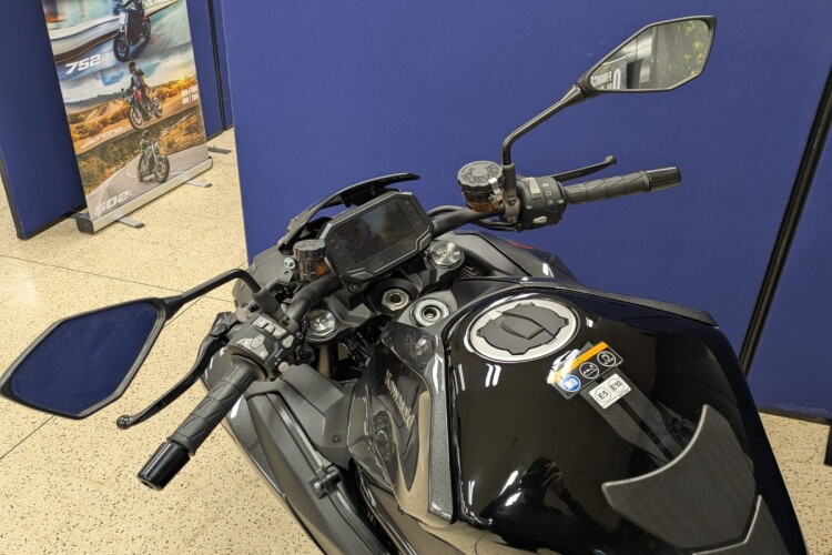 KAWASAKI Z H2
