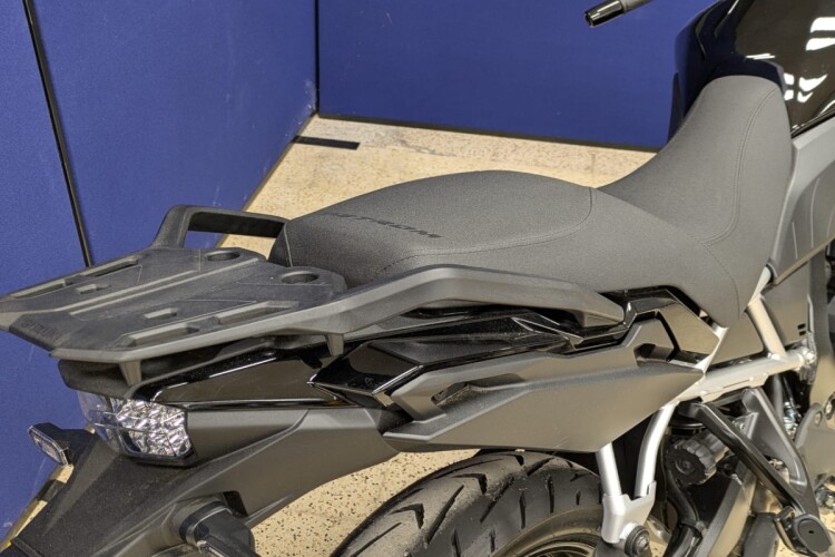 SUZUKI V-STROM 800RE