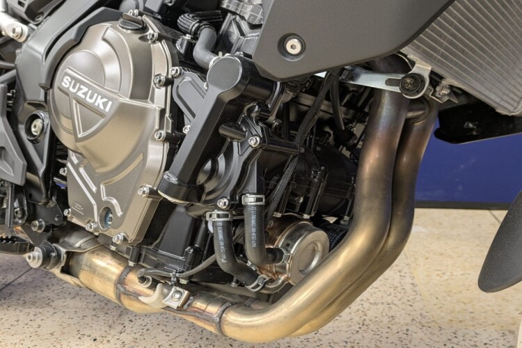 SUZUKI V-STROM 800RE