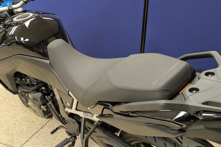 SUZUKI V-STROM 800RE