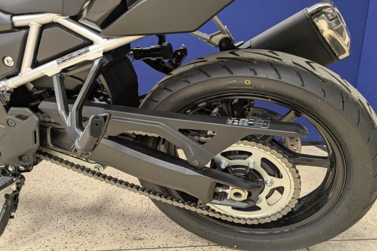 SUZUKI V-STROM 800RE