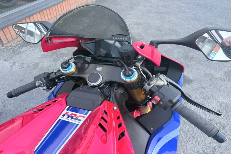 HONDA CBR1000RR FIREBLADE SP