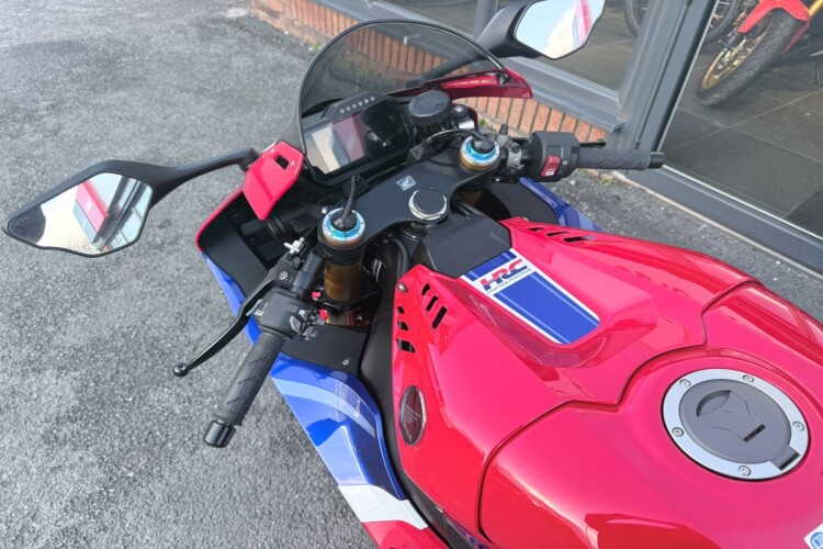HONDA CBR1000RR FIREBLADE SP