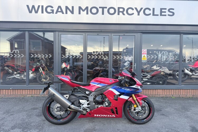 HONDA CBR1000RR FIREBLADE SP