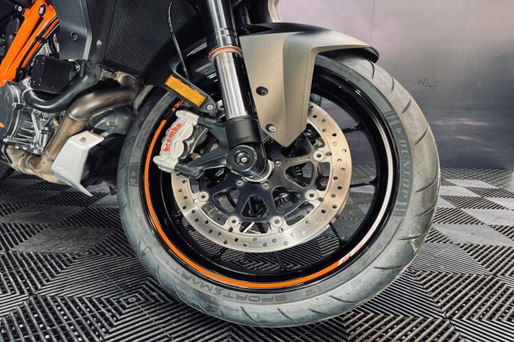 KTM 1290 SUPER DUKE GT