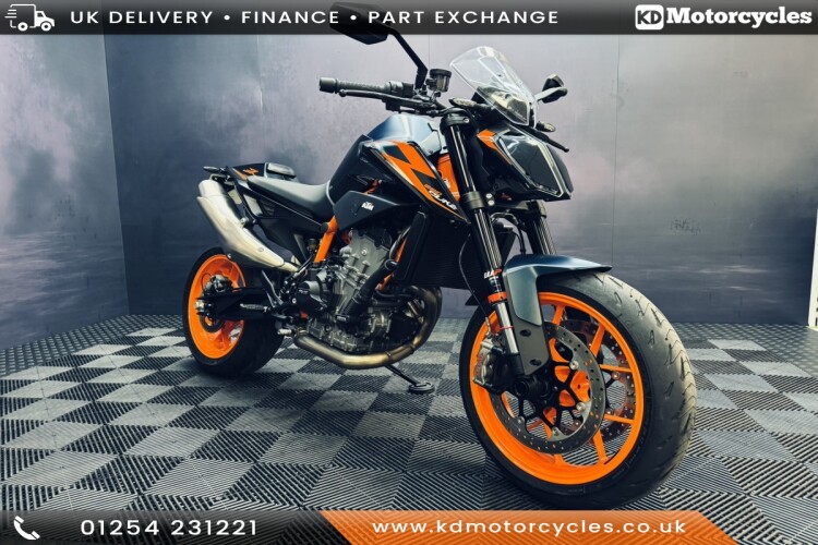 KTM 890 DUKE