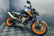 KTM 890 DUKE