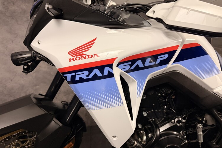 HONDA XL750 TRANSALP