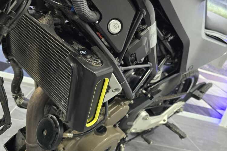 HUSQVARNA SVARTPILEN 401