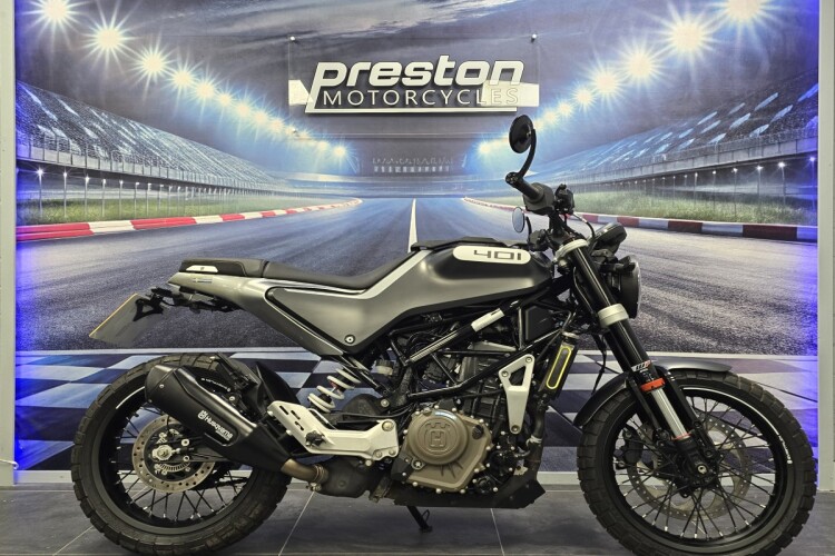 HUSQVARNA SVARTPILEN 401