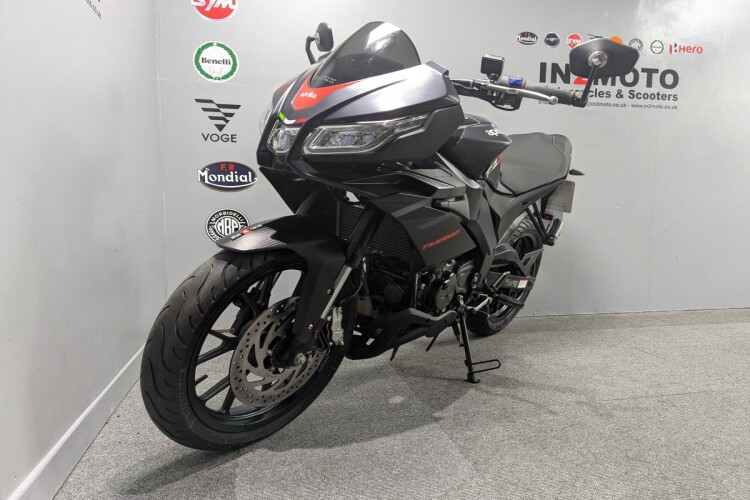 APRILIA TUONO 125