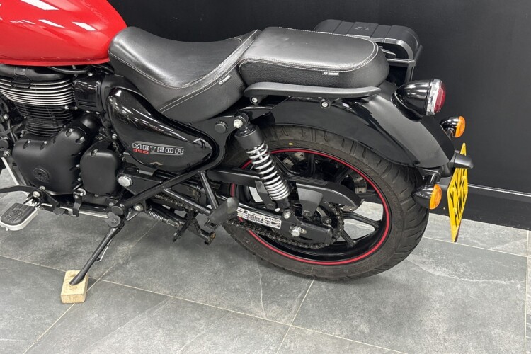 ROYAL ENFIELD METEOR 350