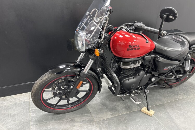 ROYAL ENFIELD METEOR 350