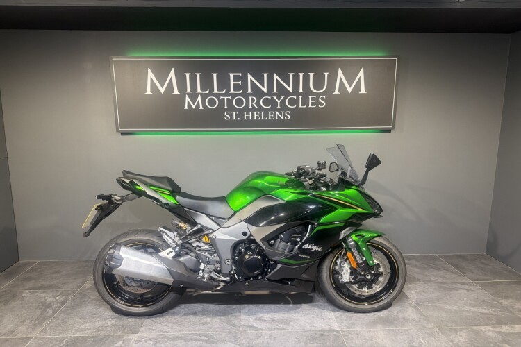 KAWASAKI NINJA 1100 SX