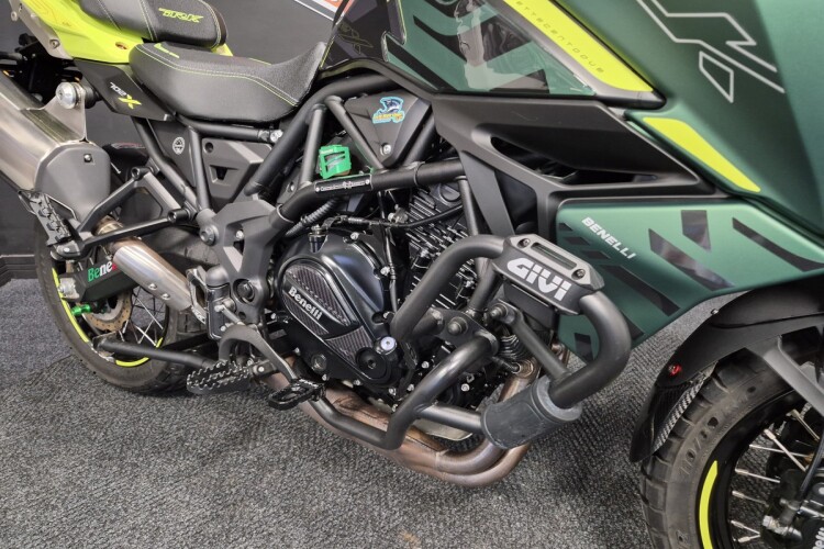 BENELLI TRK 702 X