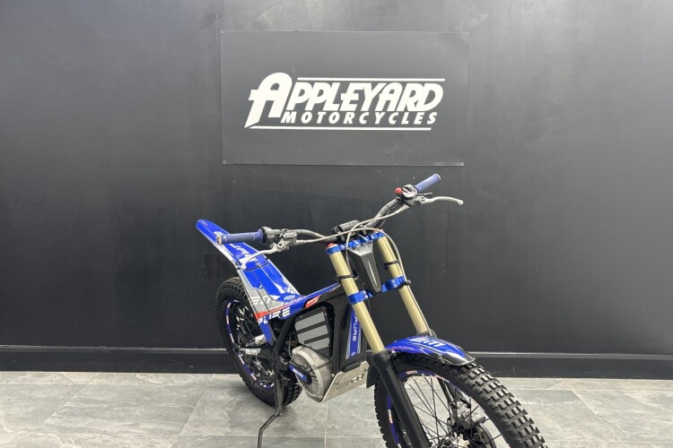 ELECTRIC MOTION EPURE