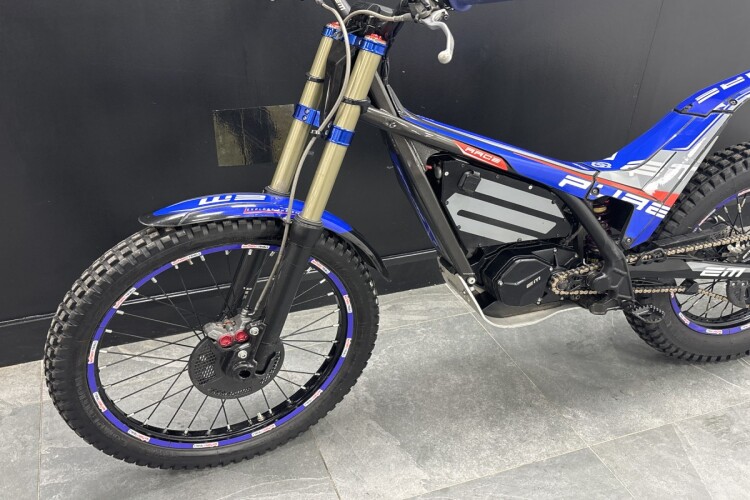 ELECTRIC MOTION EPURE