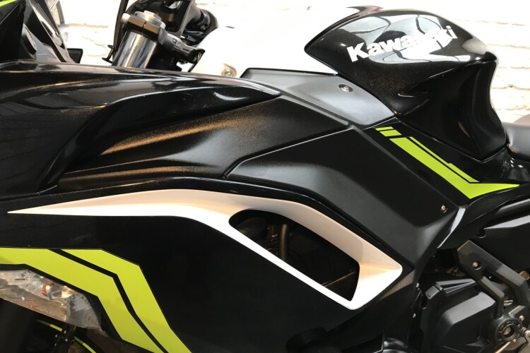 KAWASAKI NINJA 650