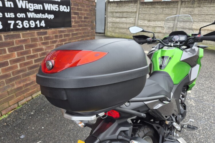 KAWASAKI VERSYS-X 300