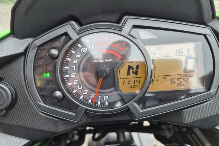 KAWASAKI VERSYS-X 300