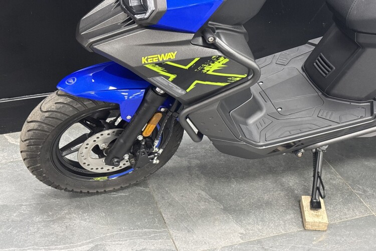 KEEWAY FACT X 125