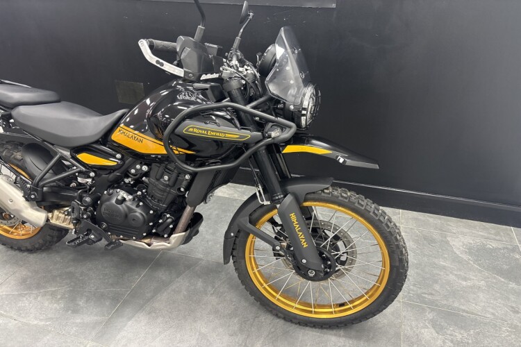 ROYAL ENFIELD HIMALAYAN 452