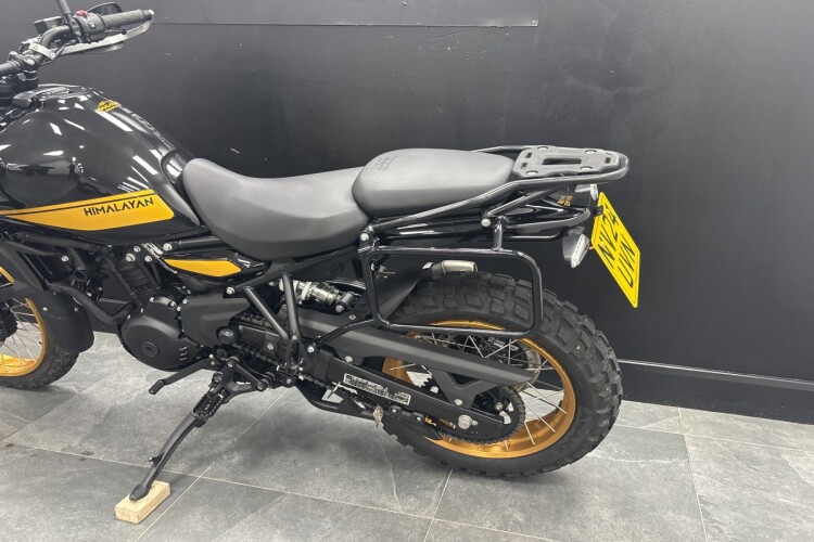 ROYAL ENFIELD HIMALAYAN 452