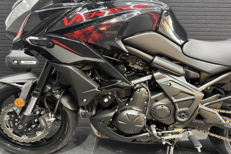 KAWASAKI VERSYS 650