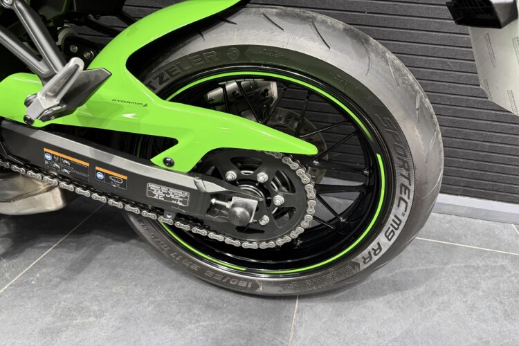 KAWASAKI Z900 RS CAFé