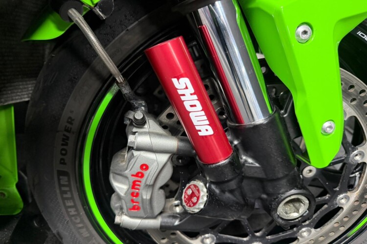 KAWASAKI NINJA ZX-10R