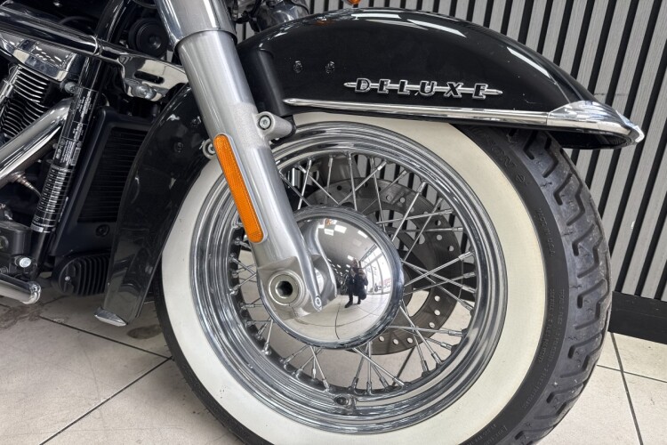 HARLEY-DAVIDSON SOFTAIL