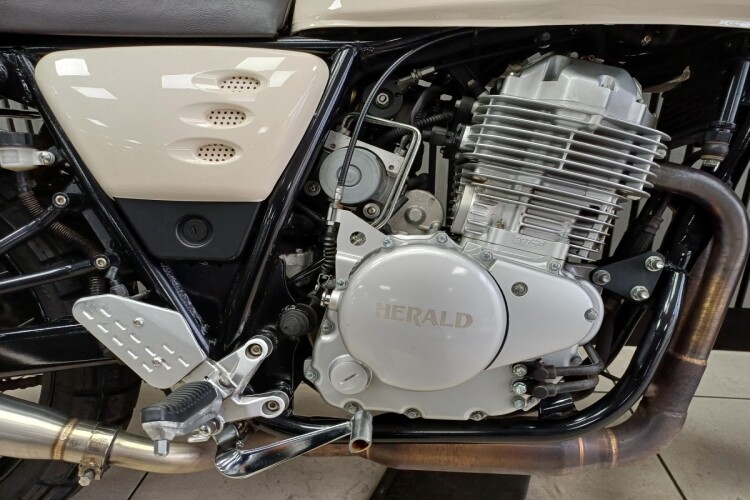 HERALD CLASSIC 400