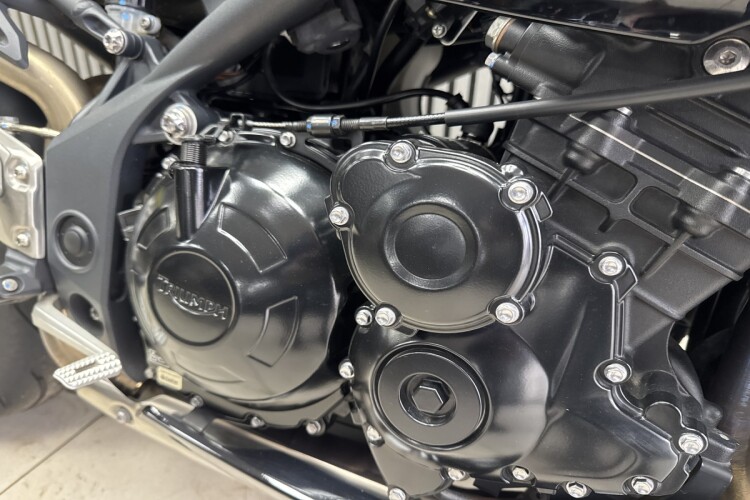 TRIUMPH SPEED TRIPLE 94