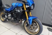YAMAHA XSR900