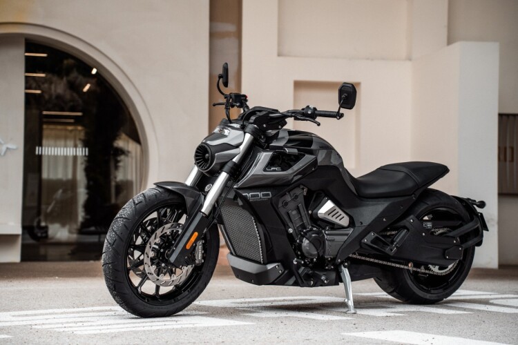 BENDA MOTO BENDA LFC700