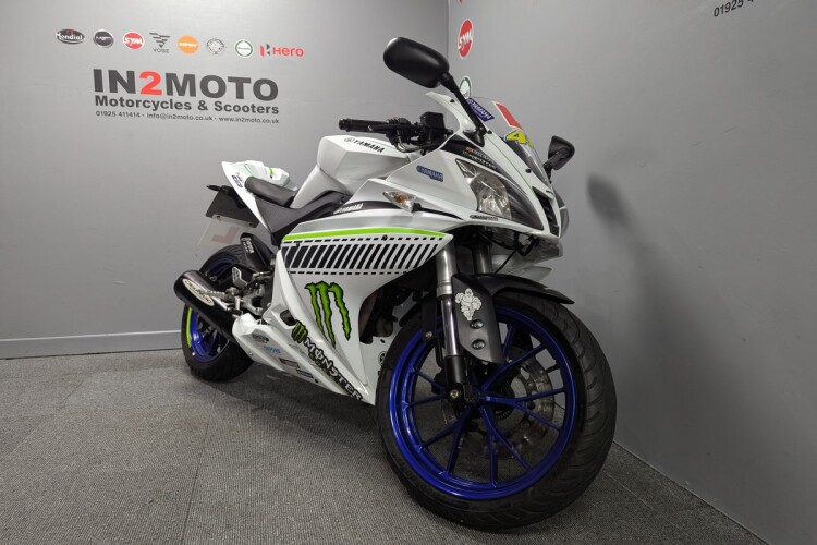 YAMAHA YZF-R125
