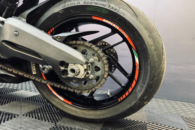 DUCATI 899 PANIGALE